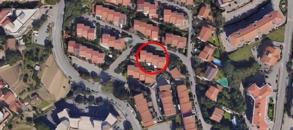 4 bedrooms Villa in Messina, Italy No. 38192 3