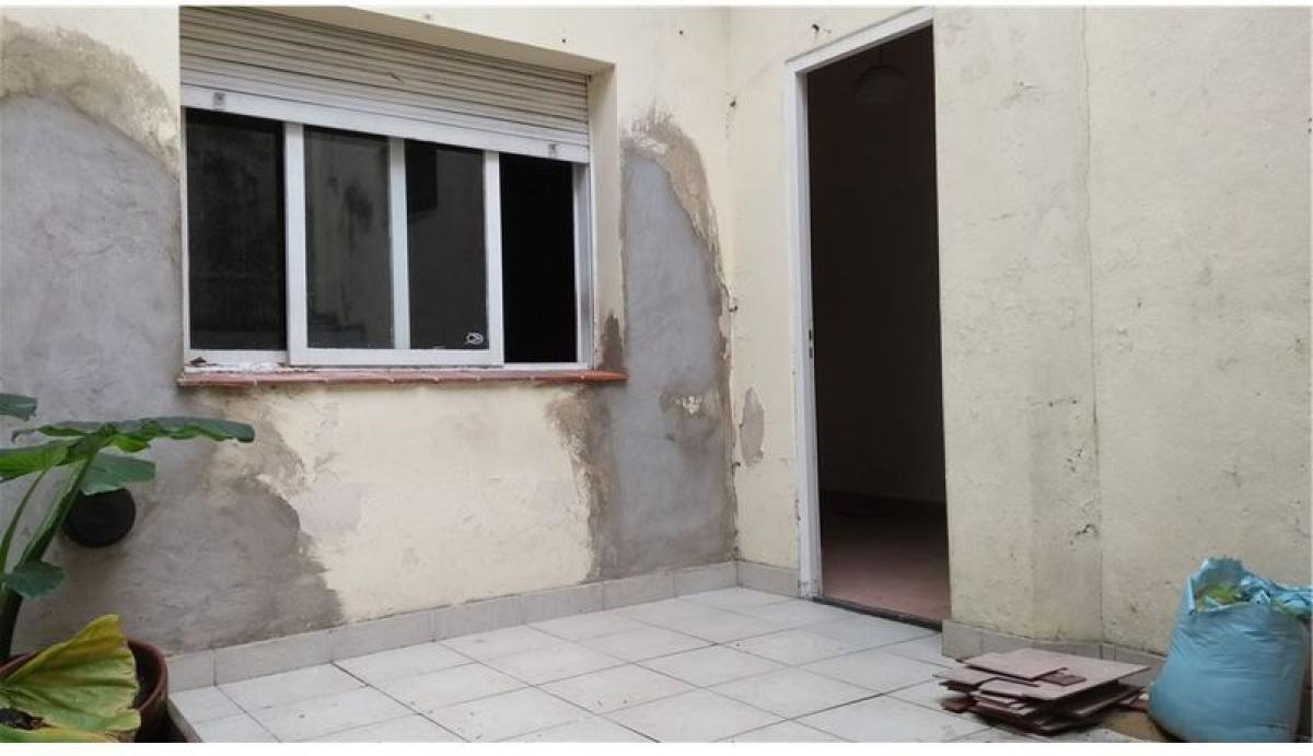 2 bedrooms House in Buenos Aires, Argentina No. 77609