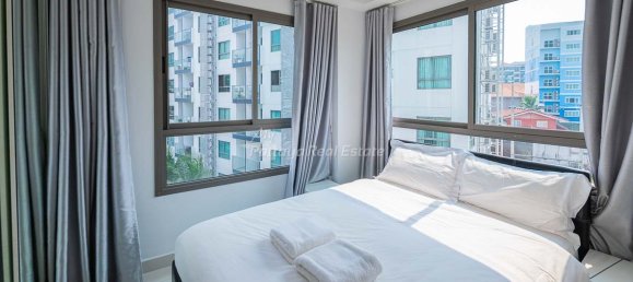2 bedrooms Condo in Pattaya, Thailand No. 25186 8