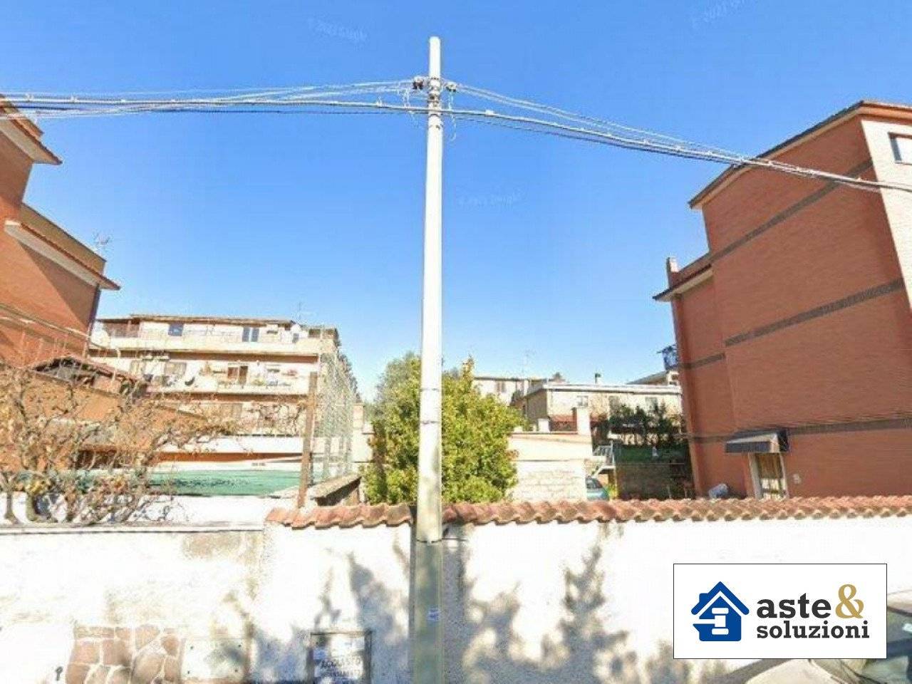 3 bedrooms Apartment in Rome, Italy No. 386350