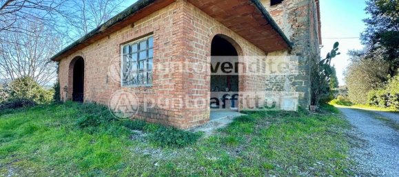 10 rooms House in Capannori, Italy No. 155434 6