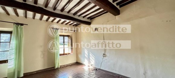 10 rooms House in Capannori, Italy No. 155434 15