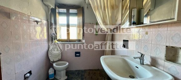 10 rooms House in Capannori, Italy No. 155434 22