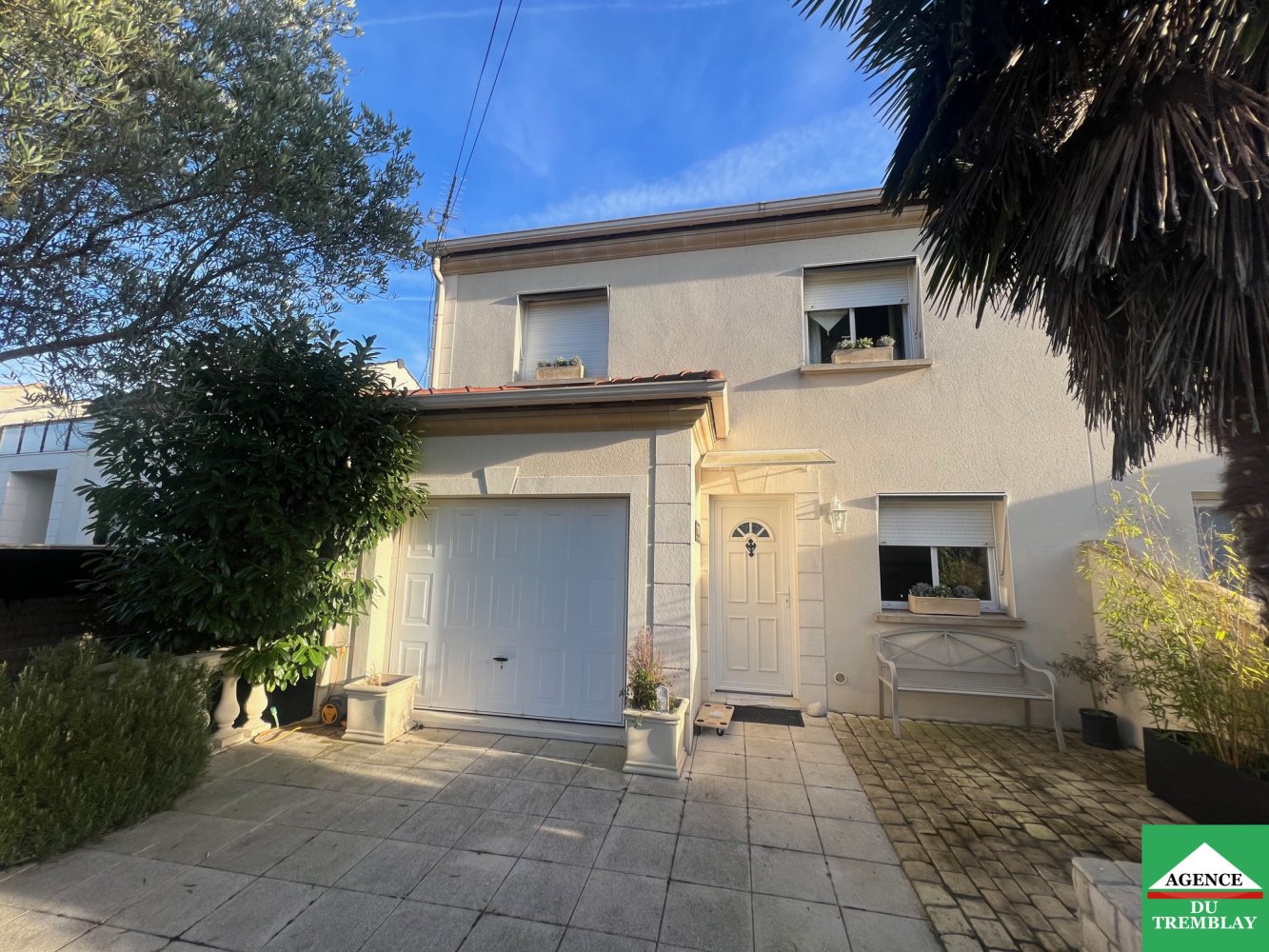 3 bedrooms House in Chelles, France No. 168759