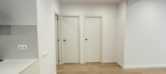 3 bedrooms Apartment in Eixample, Spain No. 142607 23