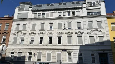 Studio in Vienna, Austria No. 232897