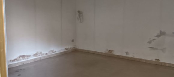 Gewerbliche Immobilie in Gioia del Colle, Italy 120m², Nr. 338959 2