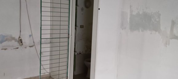 Gewerbliche Immobilie in Gioia del Colle, Italy 120m², Nr. 338959 3