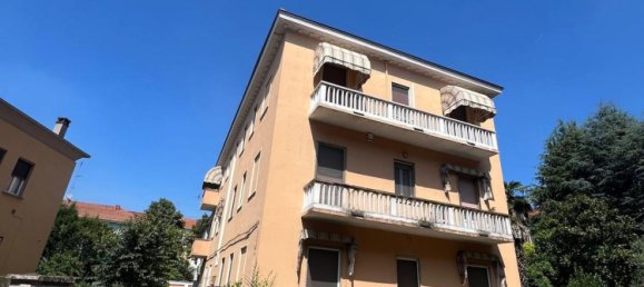 4غرفة شقة في Pavia, Italy رقم 149075 3