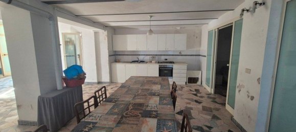 Квартира с 3 комнатами в Франкавилла аль Маре, Италия № 277889 8