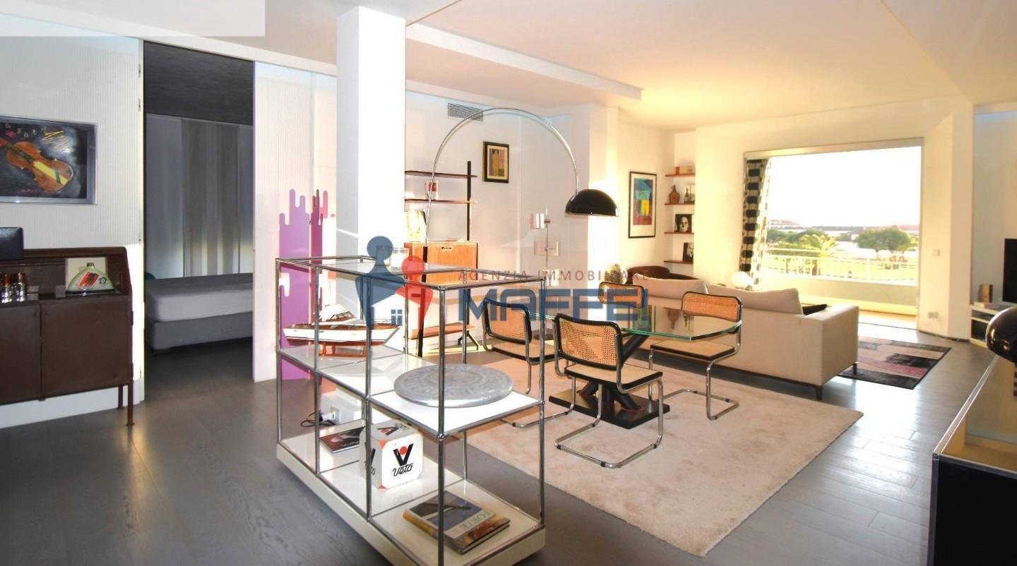 2 bedrooms Apartment in Viareggio, Italy No. 211034