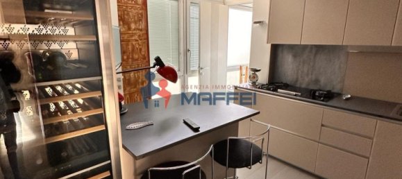 2 bedrooms Apartment in Viareggio, Italy No. 211034 3