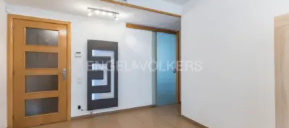 Dúplex de 4 dormitorios en Sant Boi de Llobregat, Spain No. 174945 27