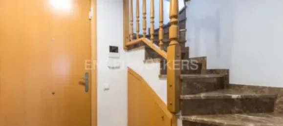 Dúplex de 4 dormitorios en Sant Boi de Llobregat, Spain No. 174945 11