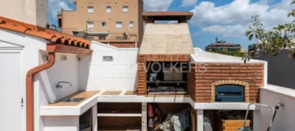 Dúplex de 4 dormitorios en Sant Boi de Llobregat, Spain No. 174945 2