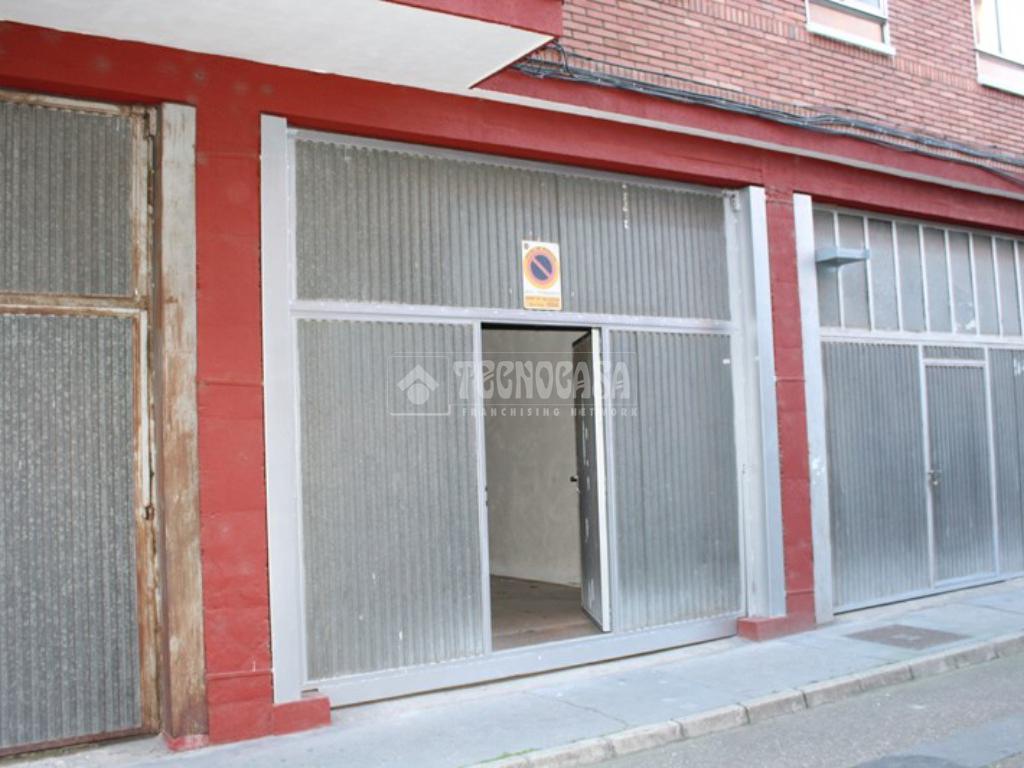 Propriété commerciale à Valladolid, Spain 160m² No. 80130