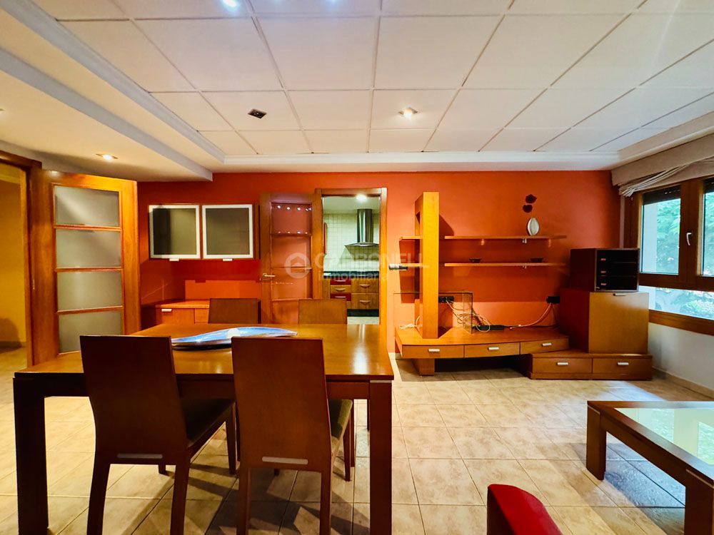 4 غرف نوم شقة في Alicante, Spain رقم 165906