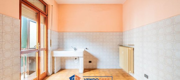 3 chambres Appartement à Cuneo, Italy No. 339535 10