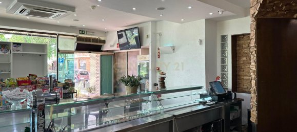 164m² Commercial property in Loures, Portugal No. 89956 7