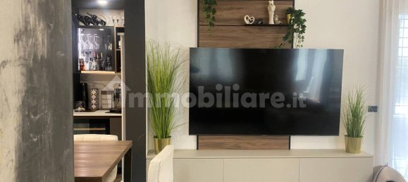 3 bedrooms Villa in Cambiago, Italy No. 61190 8