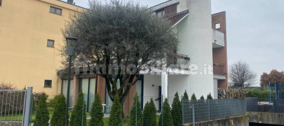 3 bedrooms Villa in Cambiago, Italy No. 61190 19