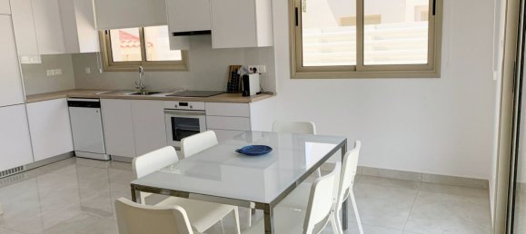 3 bedrooms Villa in Paralimni, Cyprus No. 5655 3