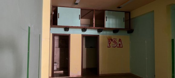 Коммерческая недвижимость 220м² в Полистена, Италия № 254647 4