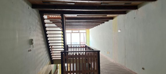 Коммерческая недвижимость 220м² в Полистена, Италия № 254647 13