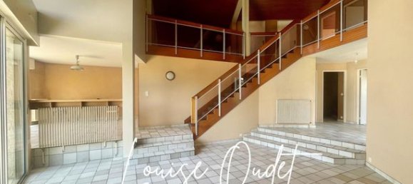 3 Schlafzimmer Haus in Pirey, France, Nr. 305955 6