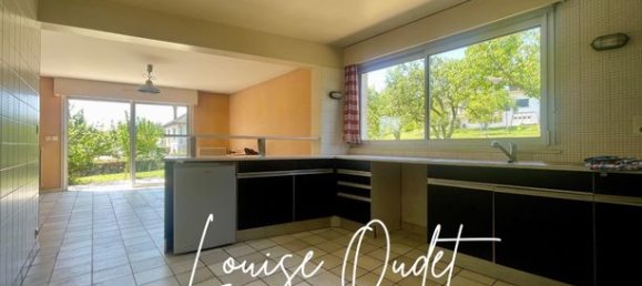 3 Schlafzimmer Haus in Pirey, France, Nr. 305955 8