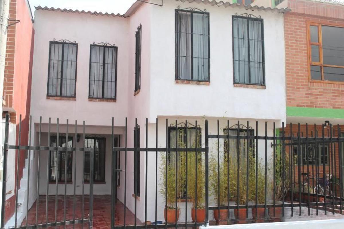 3 bedrooms House in Cundinamarca, Colombia No. 5287