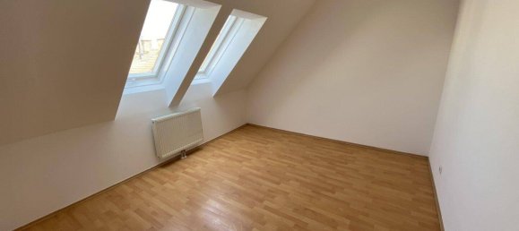 2 rooms Apartment in Rudolfsheim-Funfhaus, Austria No. 171043 3