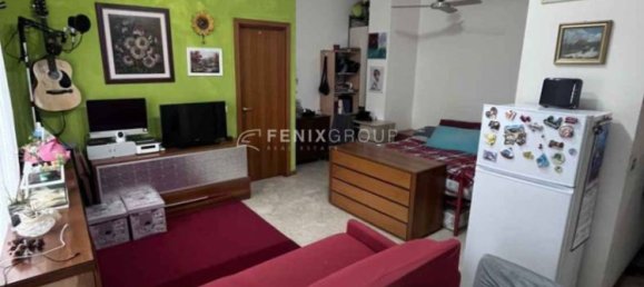 Apartamento de 1 dormitorio en Segrate, Italy No. 214153 13