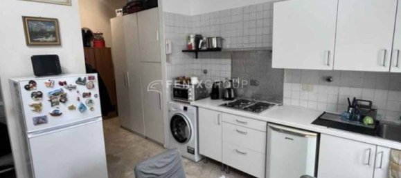 Apartamento de 1 dormitorio en Segrate, Italy No. 214153 2