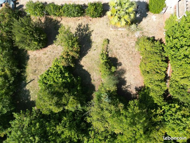 Grundstück in Allauch, France 700m², Nr. 287508