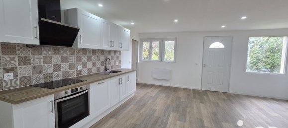 3 bedrooms House in Seine-et-Marne, France No. 317851 4