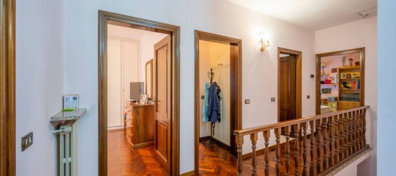 5 Schlafzimmer Villa in Parma, Italy, Nr. 344972 21