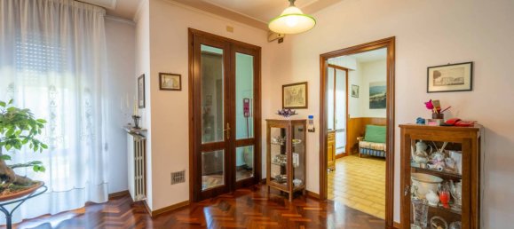 5 Schlafzimmer Villa in Parma, Italy, Nr. 344972 16