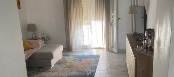 2 bedrooms Apartment in Livorno, Italy No. 294814 9