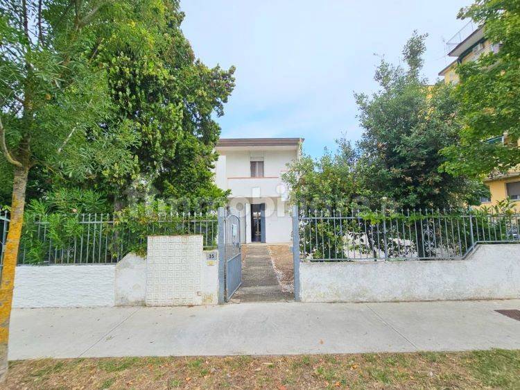 2 Schlafzimmer Haus in Comacchio, Italy, Nr. 341077