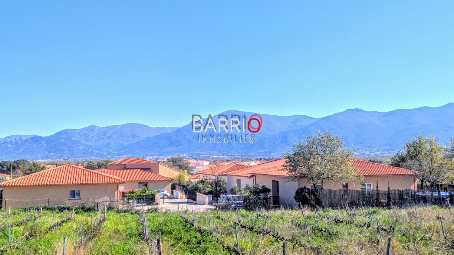  Land in Brouilla, France No. 281973