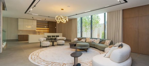 Вилла с 6 спальнями в Дубай, ОАЭ № 113712 4