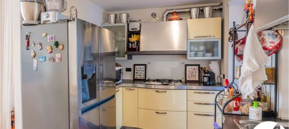 Ático de 4 habitaciónes en Pistoia, Italy No. 48837 14