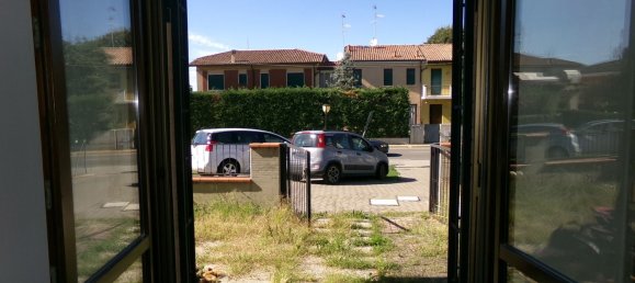 4 bedrooms Apartment in Vigarano Mainarda, Italy No. 343102 33