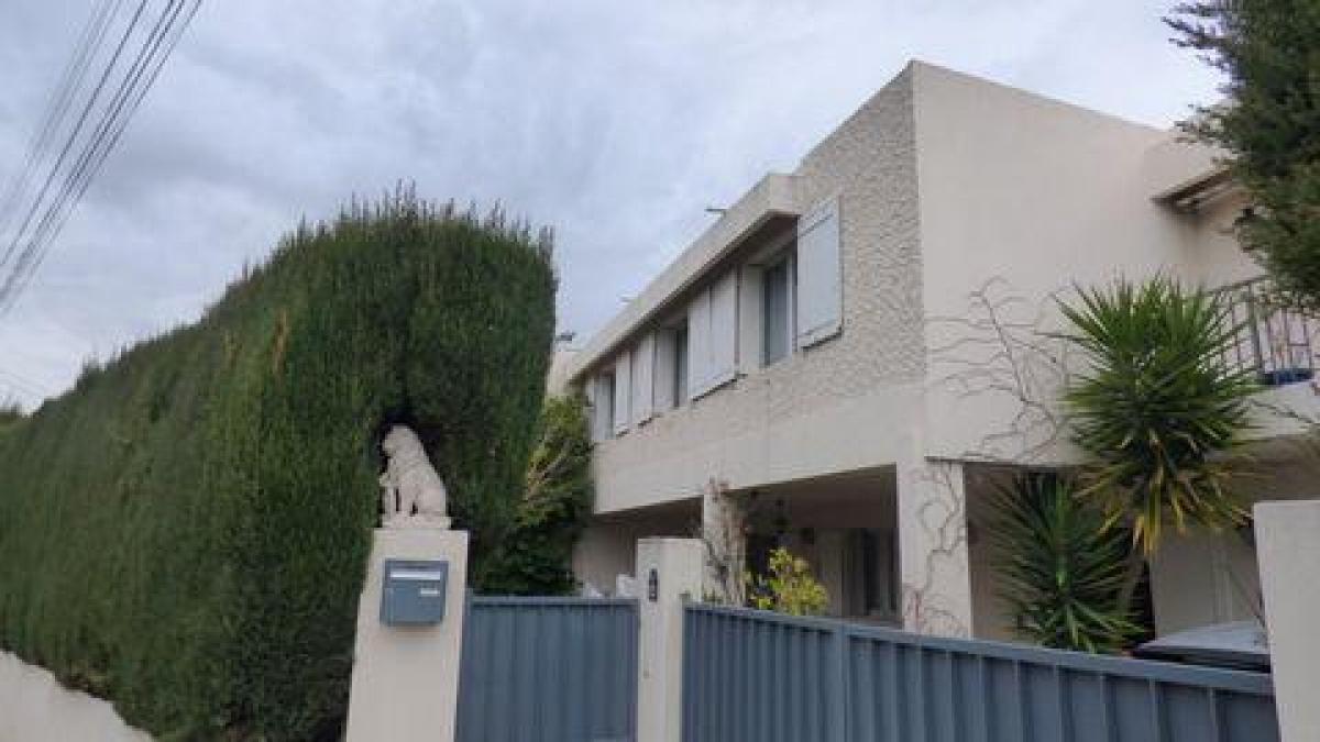 4 Schlafzimmer Haus in Nimes, France, Nr. 32192