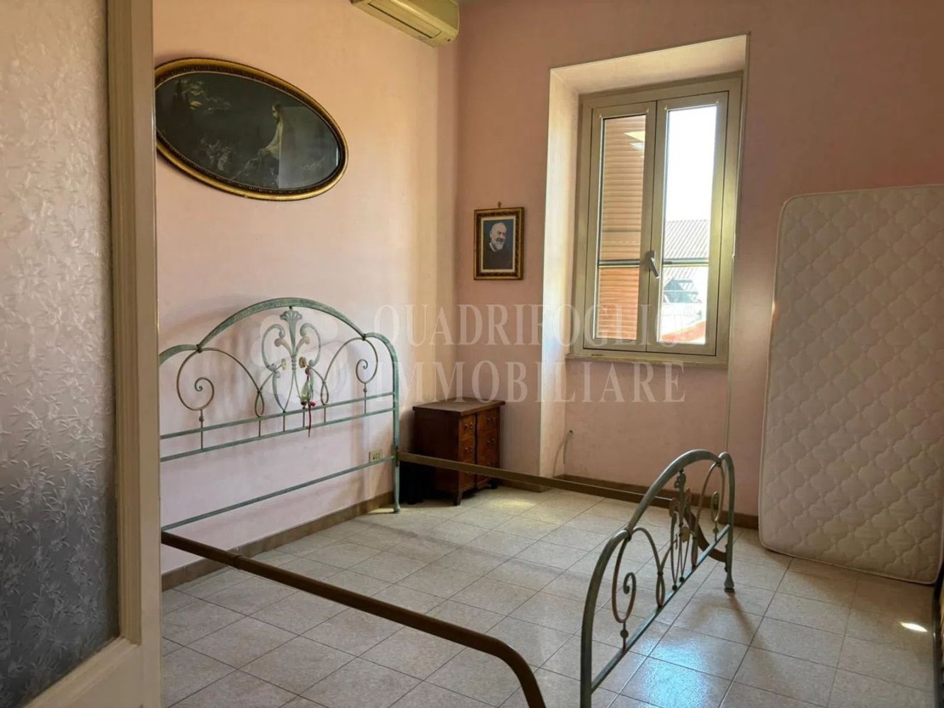 2 bedrooms Apartment in Rome, Italy No. 357016