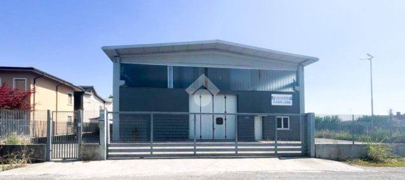 3-salle Entrepôt à Isorella, Italy No. 88478 7