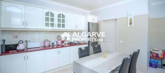 4 bedrooms House in Almancil, Portugal No. 101610 2