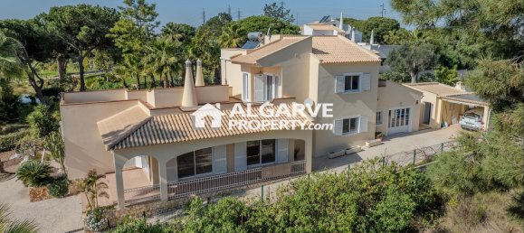 4 bedrooms House in Almancil, Portugal No. 101610 32