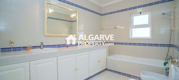 4 bedrooms House in Almancil, Portugal No. 101610 43